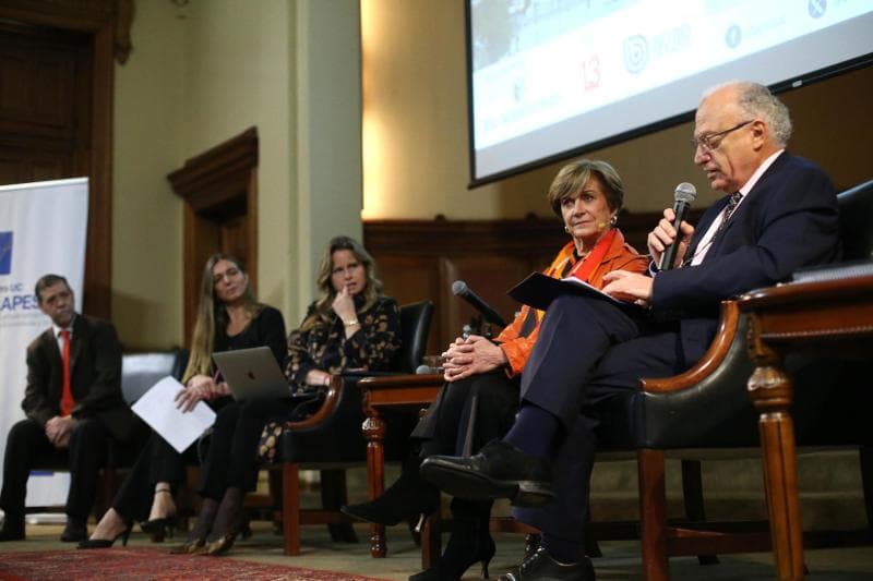 "El canciller debiera ser un poco más estricto con su Presidente": Matthei por asistencia de Boric a cumbre de los Brics