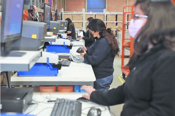 Empleo: analistas ven un sector privado aún débil e impulsado por los puestos informales