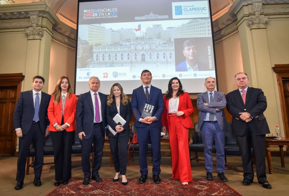 Ciclo de Seminarios Presidenciales 2025 en la UC: El candidato presidencial Franco Parisi presentó en CLAPES UC sus principales propuestas programáticas para Chile 2026-2030