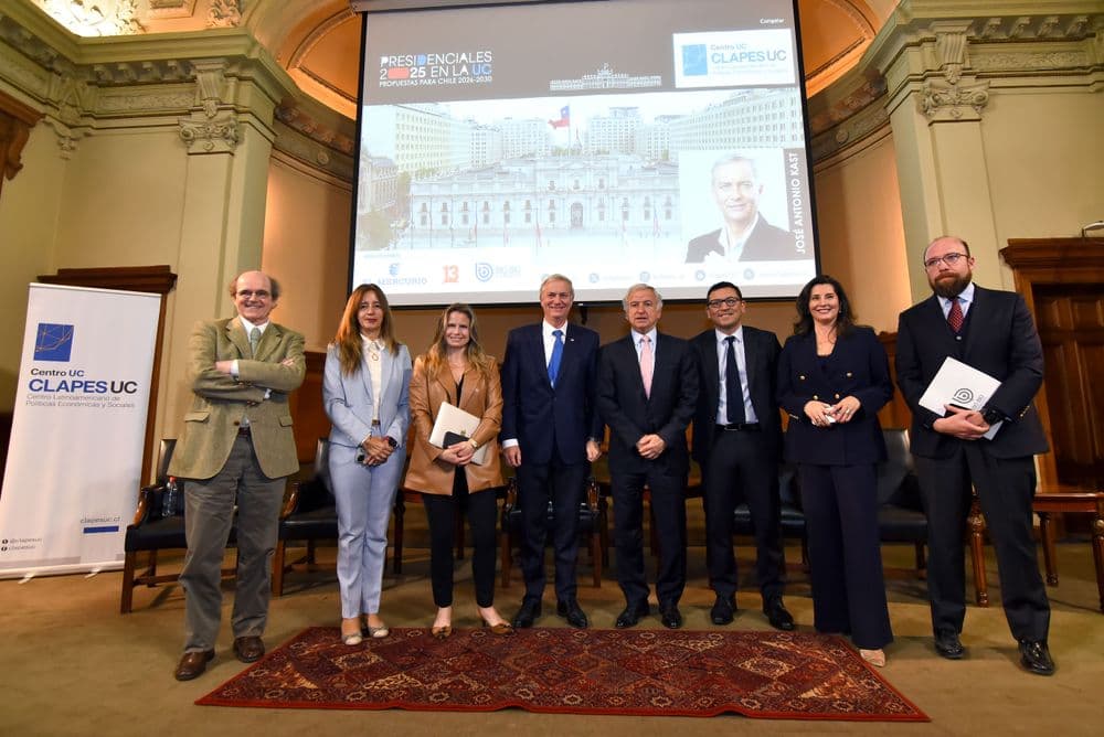 Ciclo de Seminarios Presidenciales 2025 en la UC: El candidato presidencial José Antonio Kast presentó en CLAPES UC sus principales propuestas programáticas para Chile 2026-2030