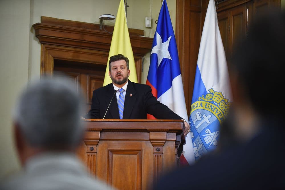 Temucuicui, relaciones internacionales y migración: Las definiciones de Kaiser en foro CLAPES UC