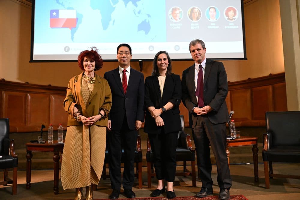 El embajador de China en Chile afirmó que espera una relación bilateral estable en caso que Kast resulte electo como presidente