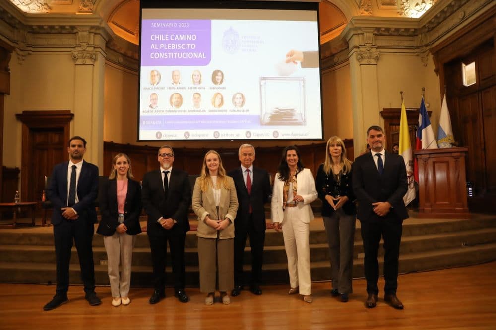 Autoridades y expertos llaman a enfrentar próximo plebiscito constitucional de manera informada y piden mayor honestidad en el debate político