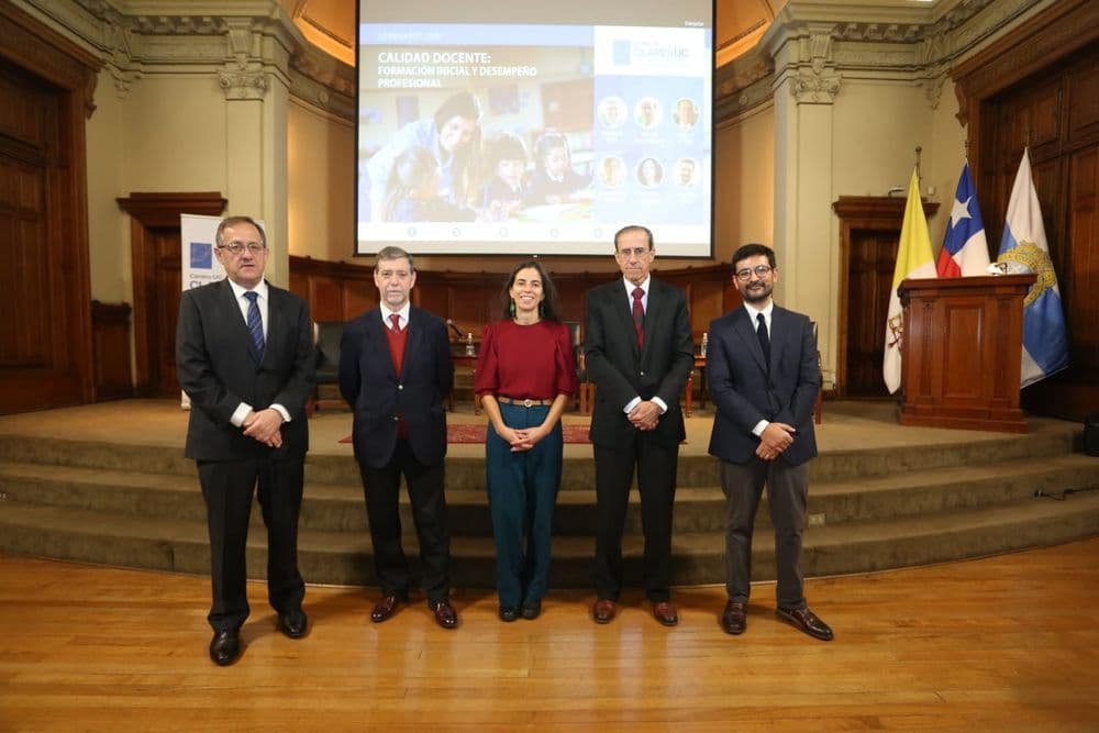 CLAPES UC reunió a expertos para analizar cuándo y cómo medir la calidad docente en Chile