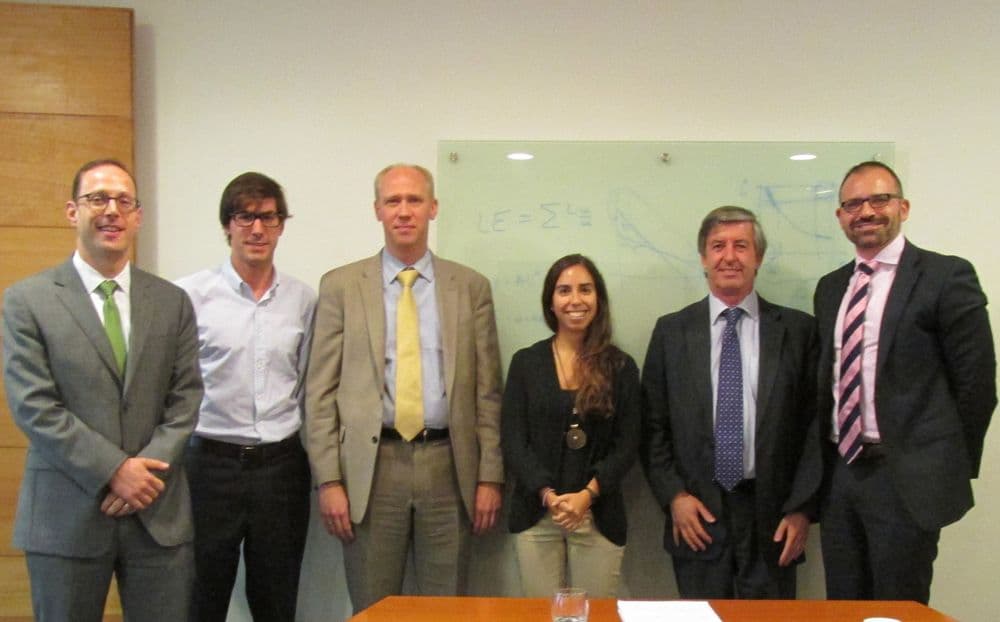 Economistas del Banco Mundial visitan a Clapes UC