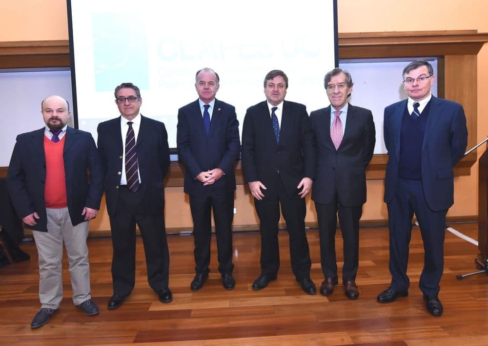 Informe sobre libre competencia de la industria de la leche en Chile en seminario CLAPES UC