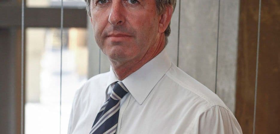 Coordinador microeconómico de CLAPES UC analiza el financiamiento de la política