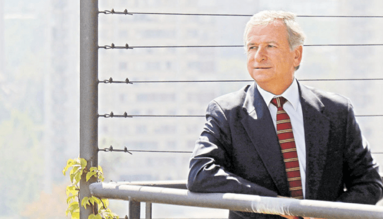 Felipe Larraín y Clapes UC destacados en ranking Los más poderosos e Influyentes de Chile