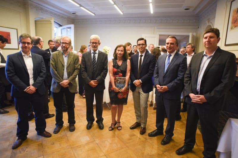 Rodrigo Cerda y Sergio Urzúa son parte de libro de políticas públicas