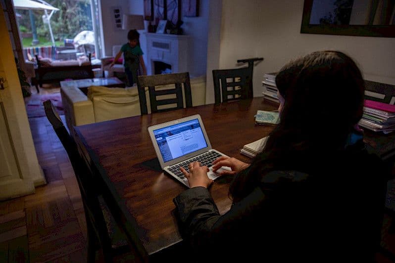 Más allá de las cifras: los mitos del desempleo femenino