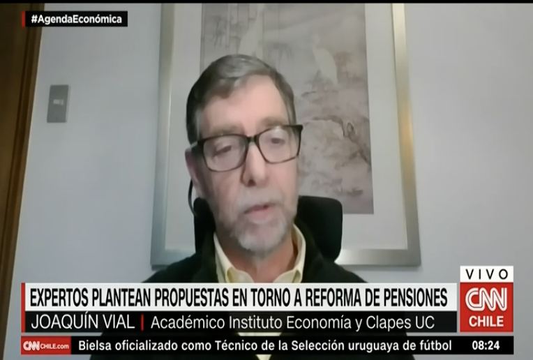 Entrevista a Joaquín Vial, investigador de Clapes UC en Canal CNN