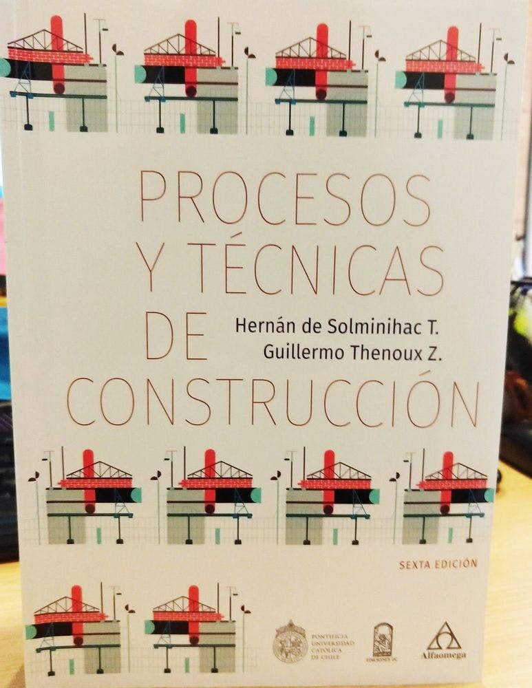 Director de Clapes UC lanza libro sobre construcción